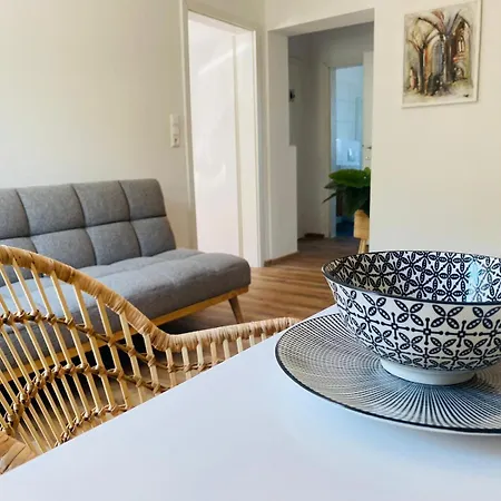 Bergluft 1 Modern With 2 Bedrooms 1 Hour From Vienna Parking & 24 Hour Self Check-in * Grafenbach