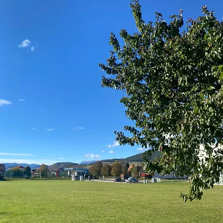 Bergluft 1 Modern With 2 Bedrooms 1 Hour From Vienna Parking & 24 Hour Self Check-in * Grafenbach (Lower Austria)